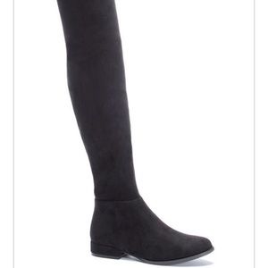 Over the knee flat suede-tte boots